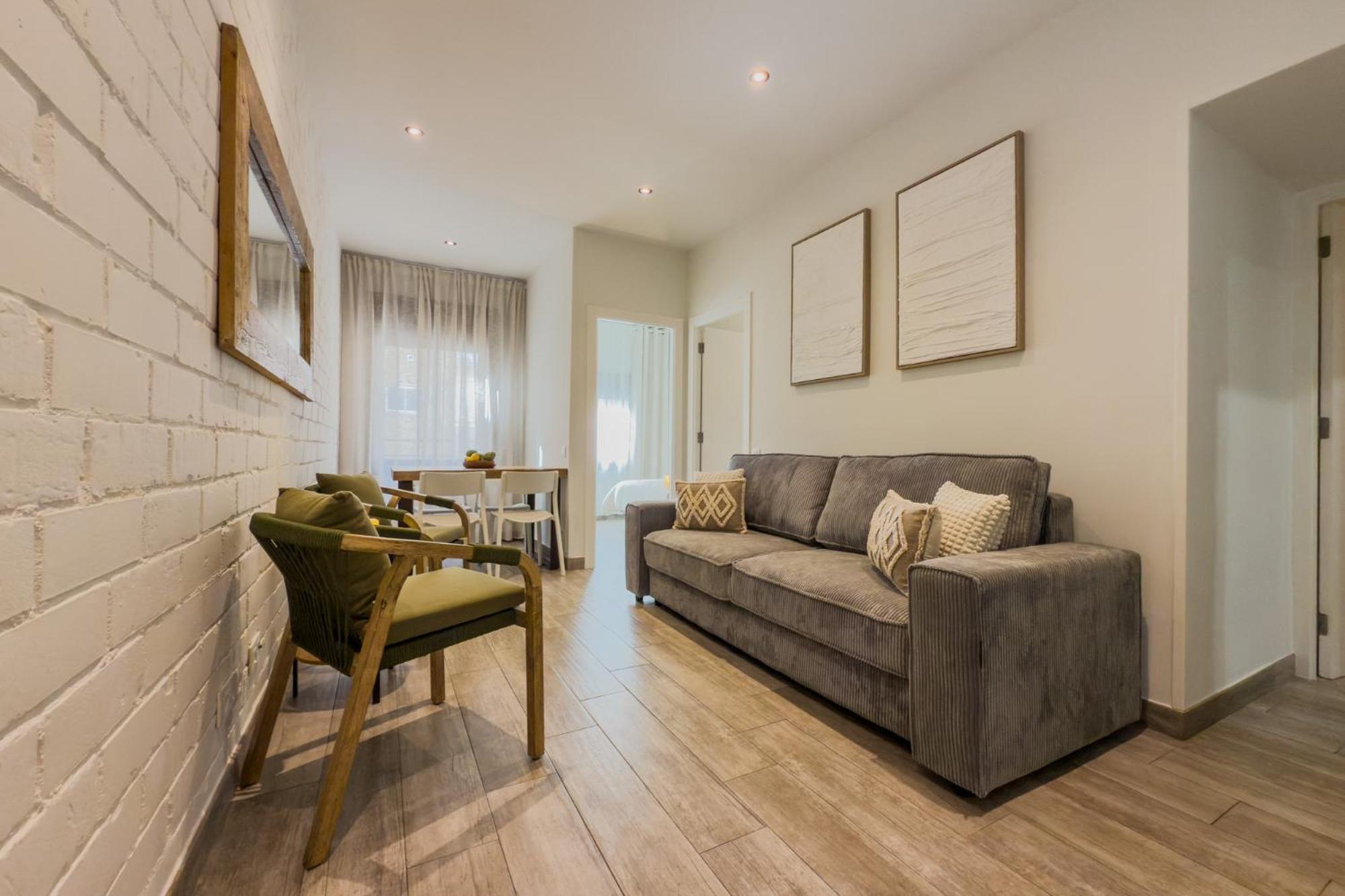 Novus Homes Barcelona Santa Eulalia L'Hospitalet de Llobregat Exterior foto