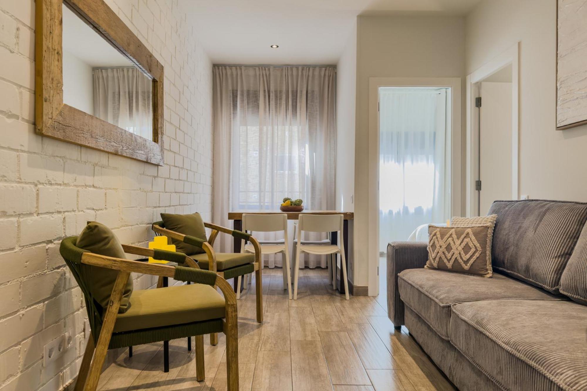 Novus Homes Barcelona Santa Eulalia L'Hospitalet de Llobregat Exterior foto
