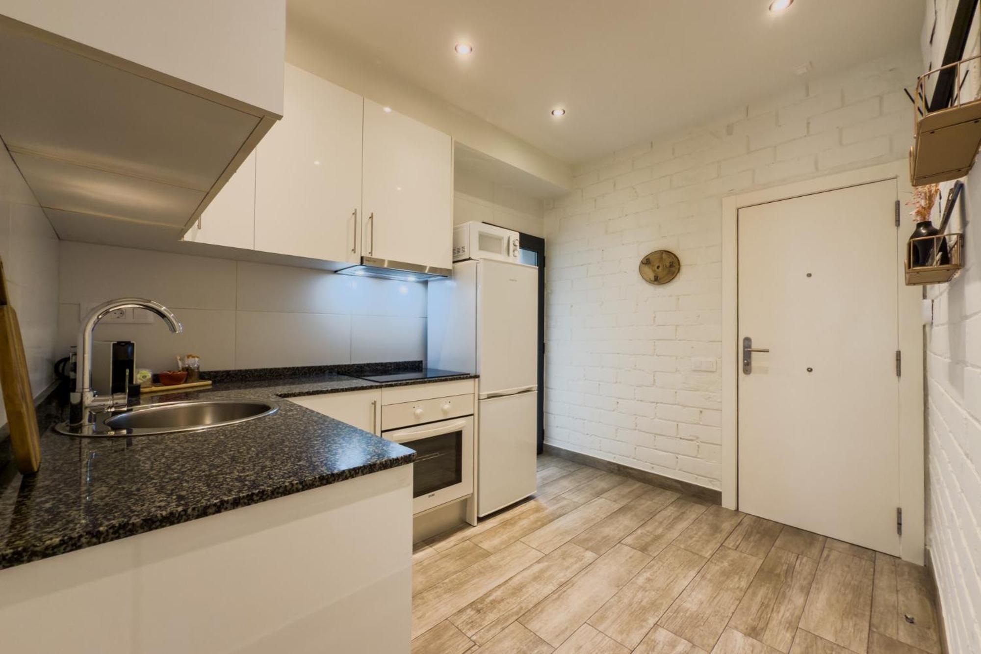 Novus Homes Barcelona Santa Eulalia L'Hospitalet de Llobregat Exterior foto