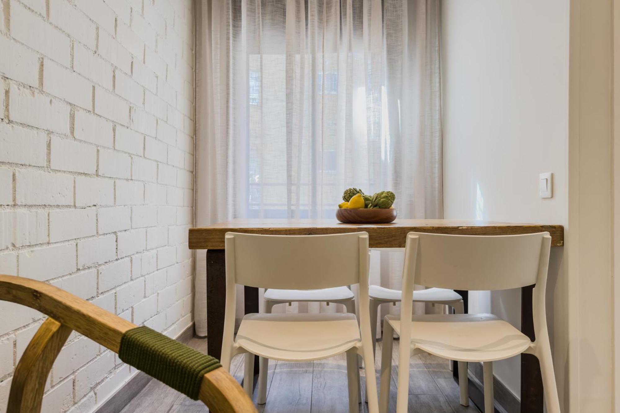 Novus Homes Barcelona Santa Eulalia L'Hospitalet de Llobregat Exterior foto