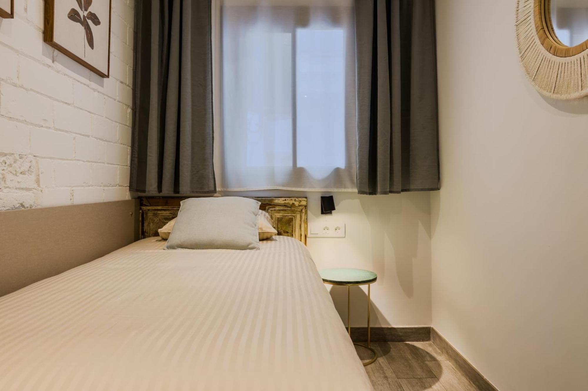 Novus Homes Barcelona Santa Eulalia L'Hospitalet de Llobregat Exterior foto